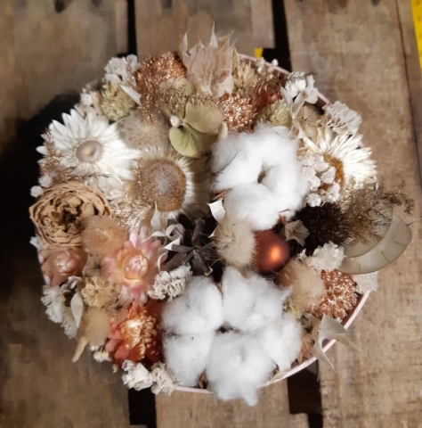 composition florale boite fleurie fleurs séchées coton fleuriste moselle effleurs