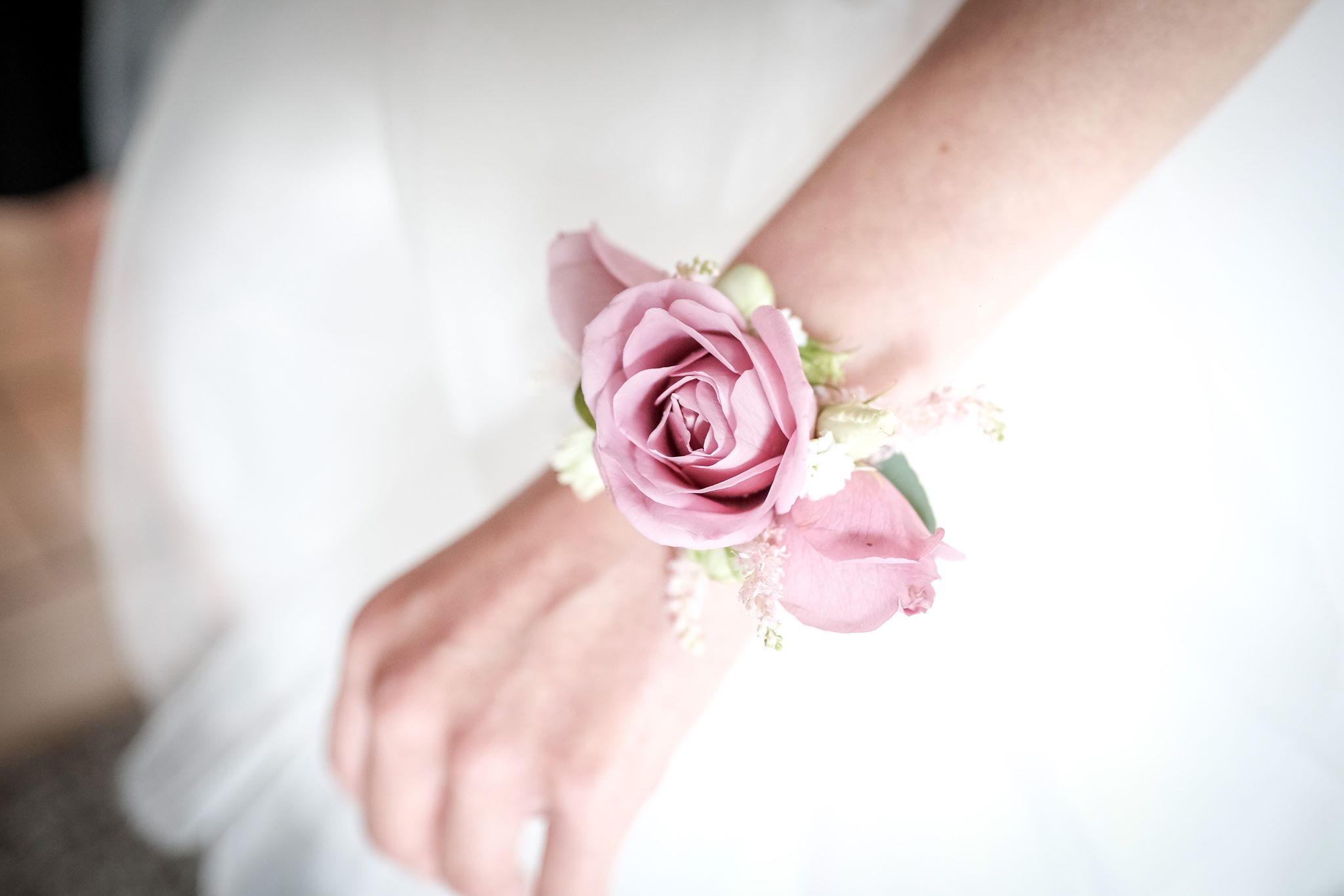 fleurs mariage bracelet fleuriste metz effleurs